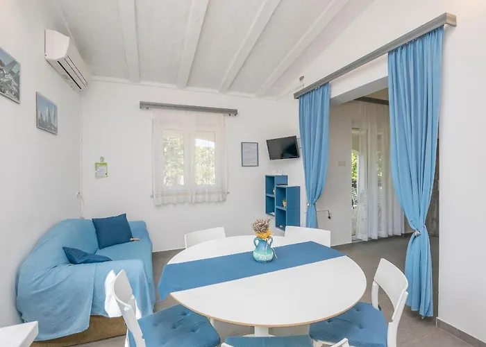 Mira Daire Privlaka (Zadar)